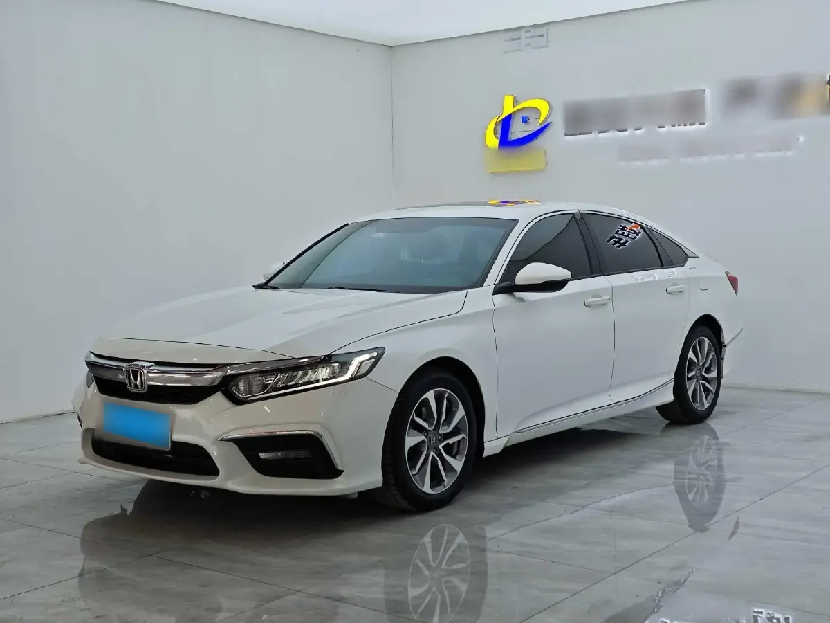 2019 Honda Inspire 1.5T 194HP L4 CVT