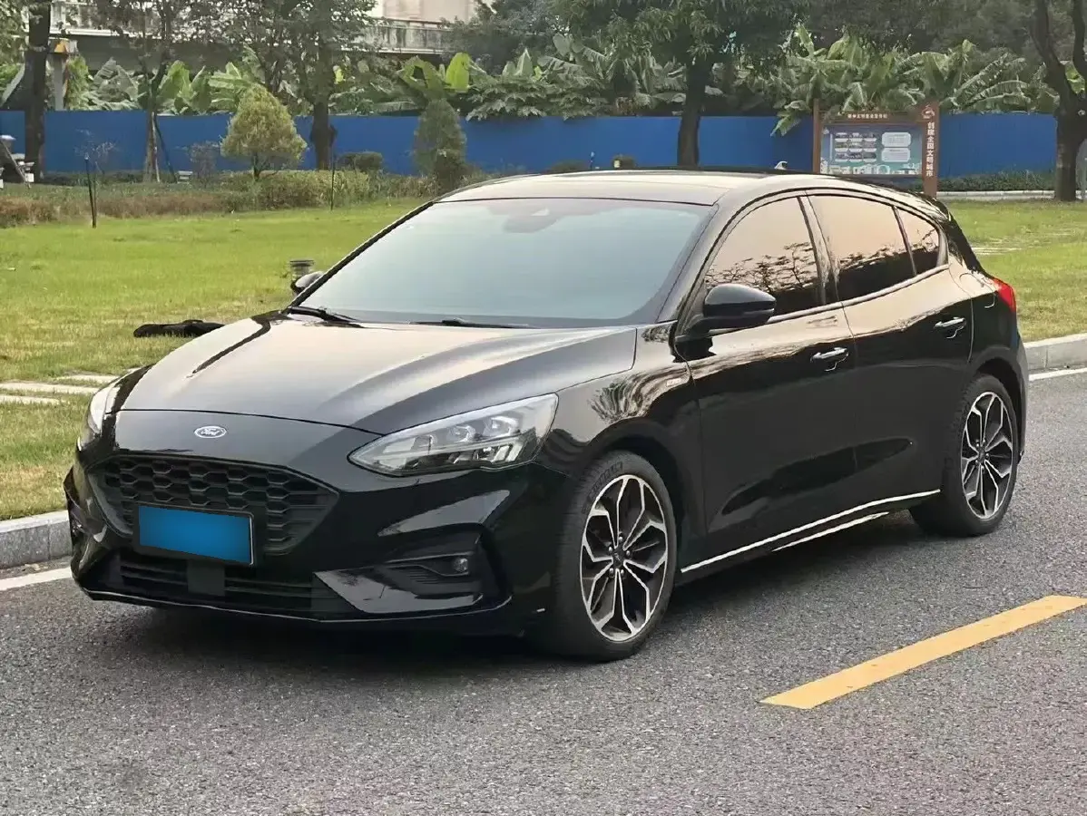 2021 Ford Focus 1.5T 174HP L3 8AT