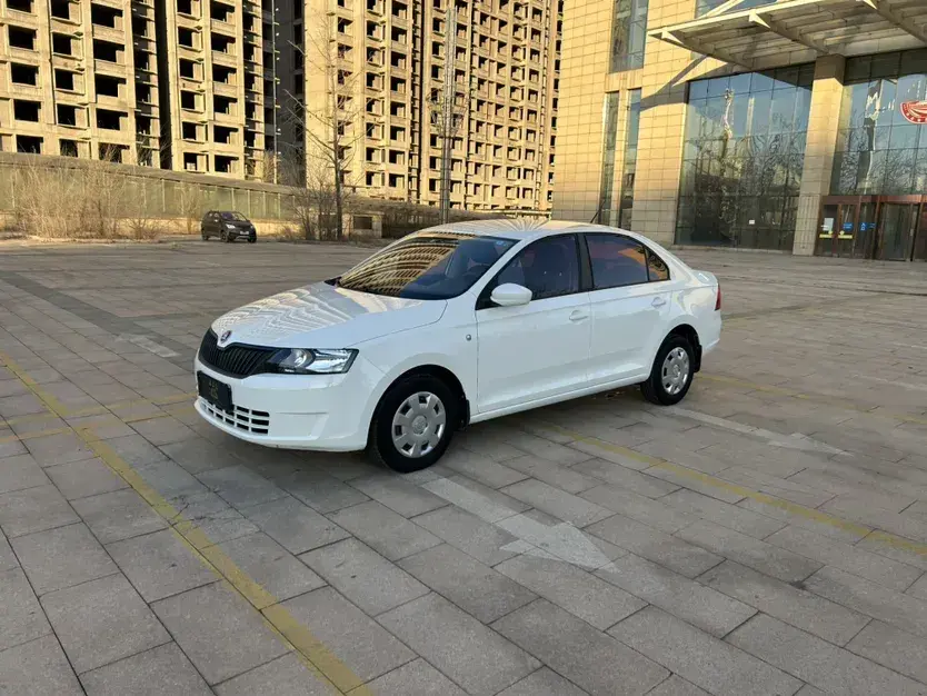 2016 Skoda Rapid 1.4L 90HP L4 5MT