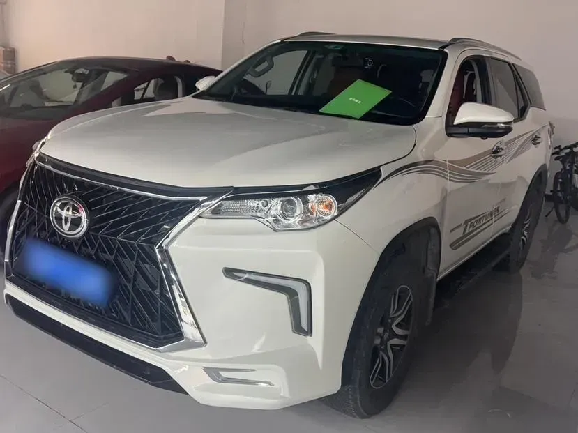 2016 Toyota Fortuner 2.7L 163HP L4 6AT,autocango,china used car exporter,china ev exporter,chinese used car exporter,chinese used ev exporter