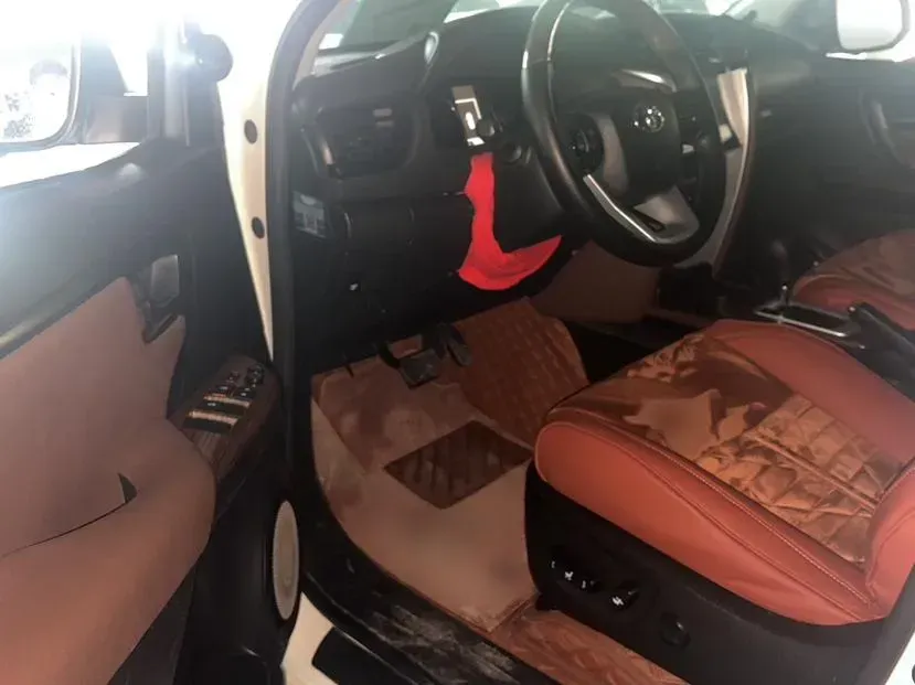 2016 Toyota Fortuner 2.7L 163HP L4 6AT,autocango,china used car exporter,china ev exporter,chinese used car exporter,chinese used ev exporter