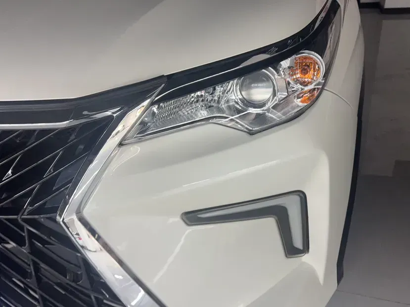 2016 Toyota Fortuner 2.7L 163HP L4 6AT,autocango,china used car exporter,china ev exporter,chinese used car exporter,chinese used ev exporter