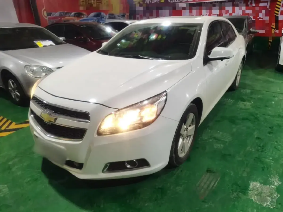 2014 Chevrolet Malibu 1.6T 184HP L4 6AT