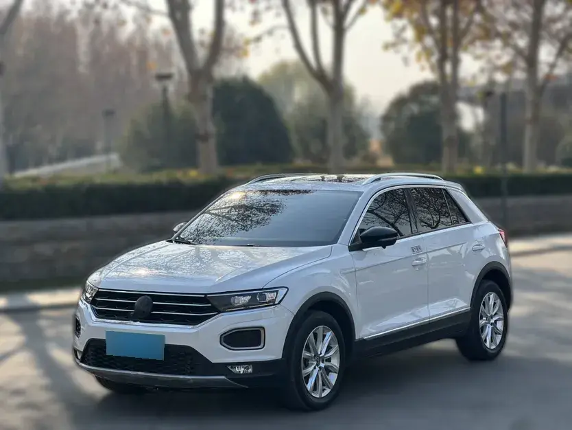 2022 Volkswagen T-Roc 1.4T 150HP L4 7DCT