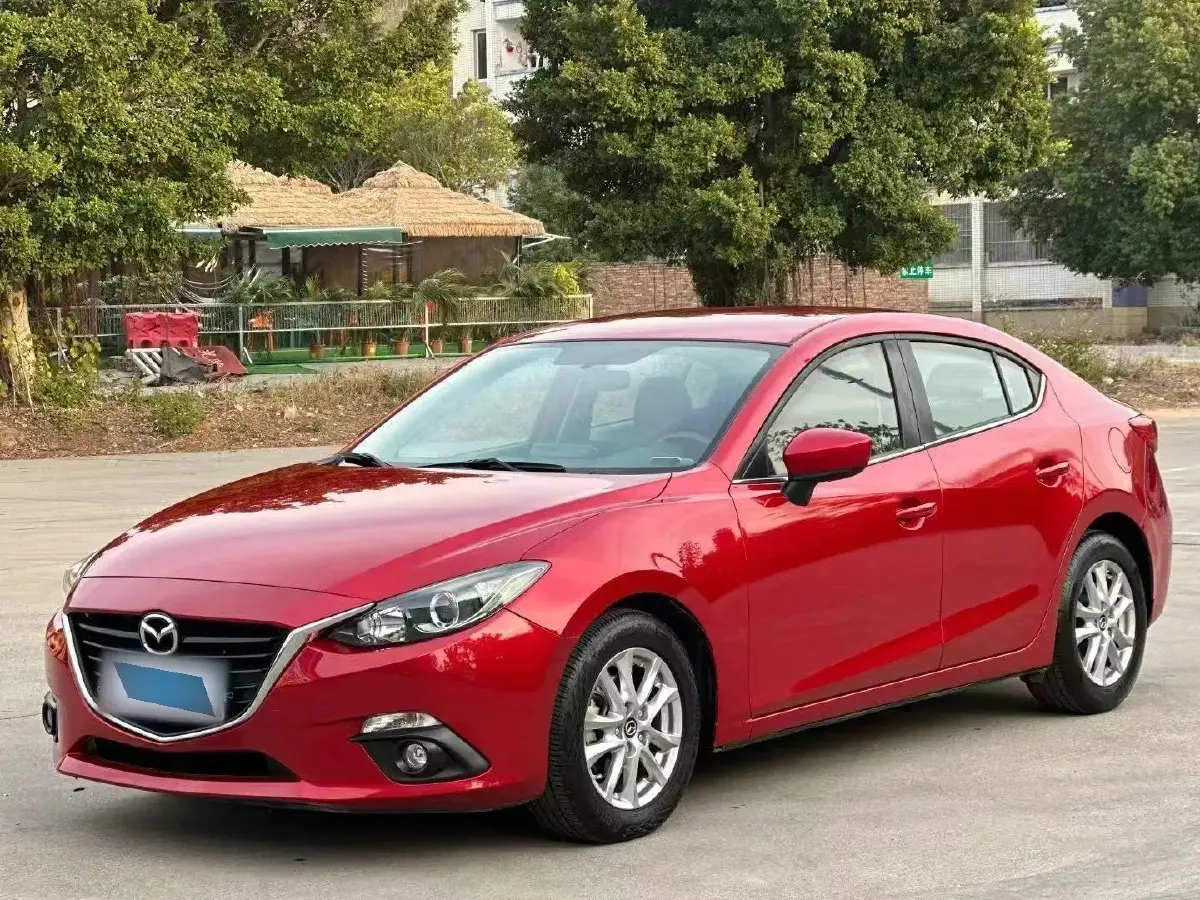 2016 Mazda 3 Axela 1.5L 117HP L4 6AT