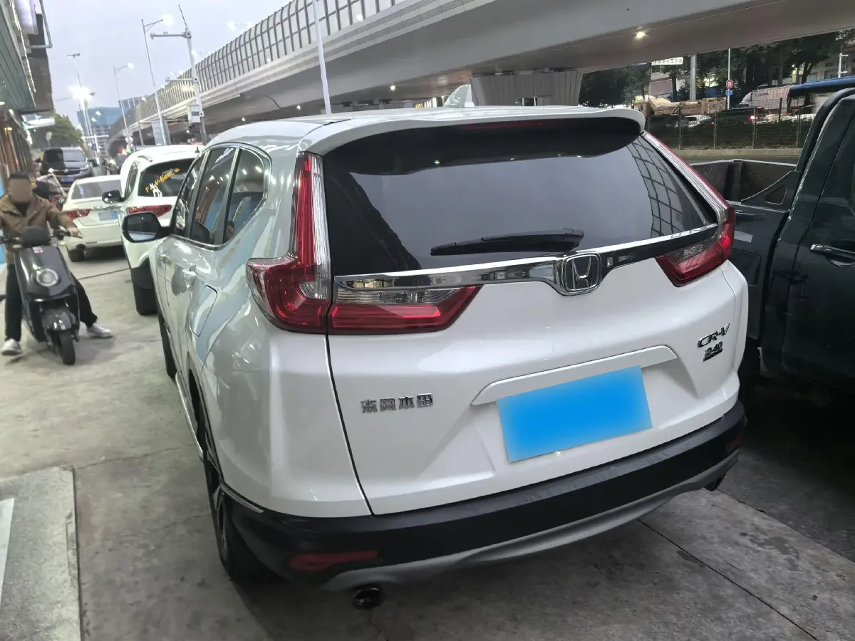 2017 Honda CR-V 1.5T 193HP L4 CVT,autocango,china used car exporter,china ev exporter,chinese used car exporter,chinese used ev exporter