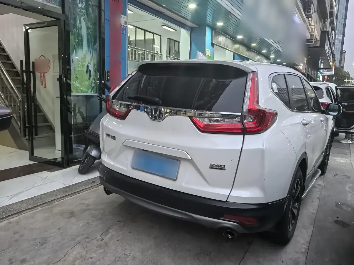 2017 Honda CR-V 1.5T 193HP L4 CVT,autocango,china used car exporter,china ev exporter,chinese used car exporter,chinese used ev exporter