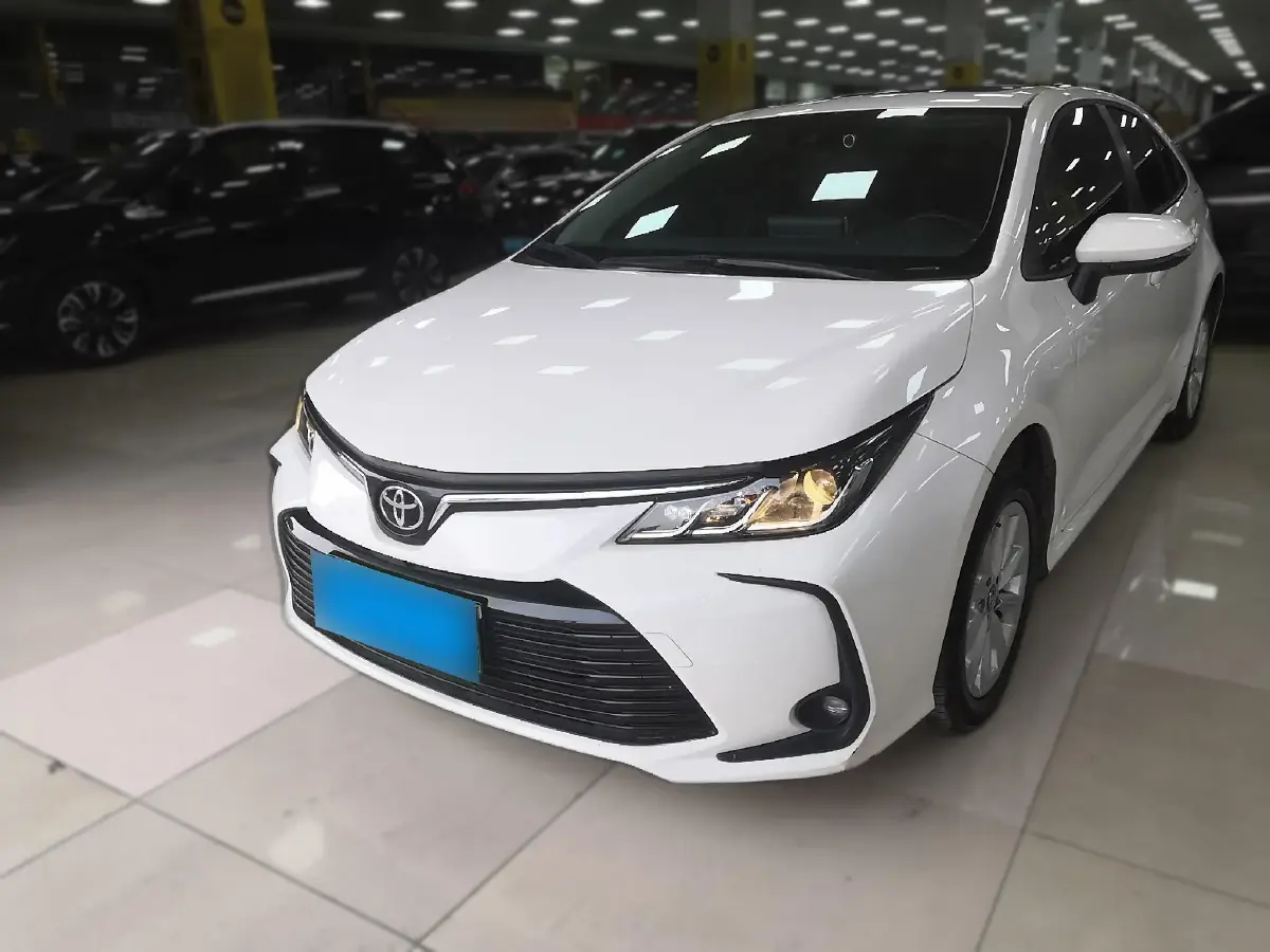 2021 Toyota Corolla 1.2T 116HP L4 CVT