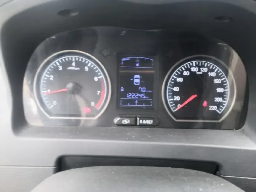 2015 DongFeng Forthing Joyear X3 1.5L 120HP L4 5MT,autocango,china used car exporter,china ev exporter,chinese used car exporter,chinese used ev exporter