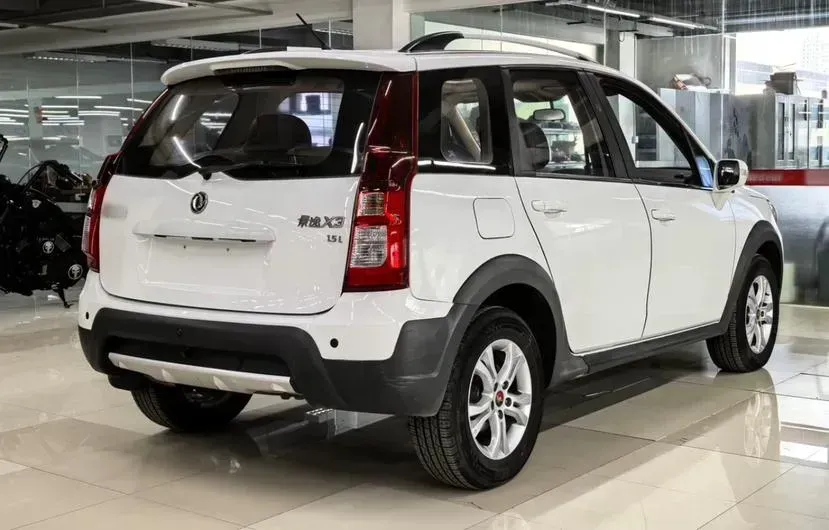 2015 DongFeng Forthing Joyear X3 1.5L 120HP L4 5MT,autocango,china used car exporter,china ev exporter,chinese used car exporter,chinese used ev exporter