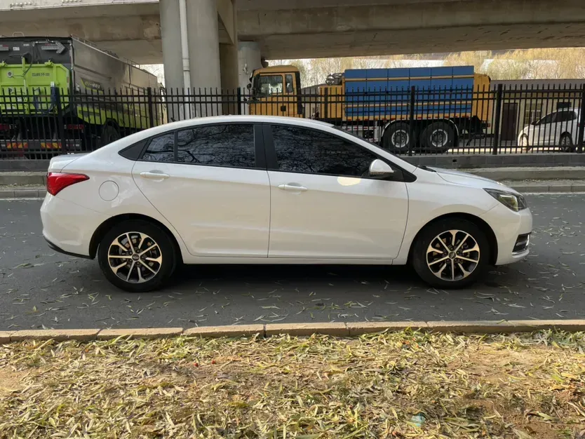 2021 Chery Arrizo 5 1.5L 116HP L4 5MT,autocango,china used car exporter,china ev exporter,chinese used car exporter,chinese used ev exporter