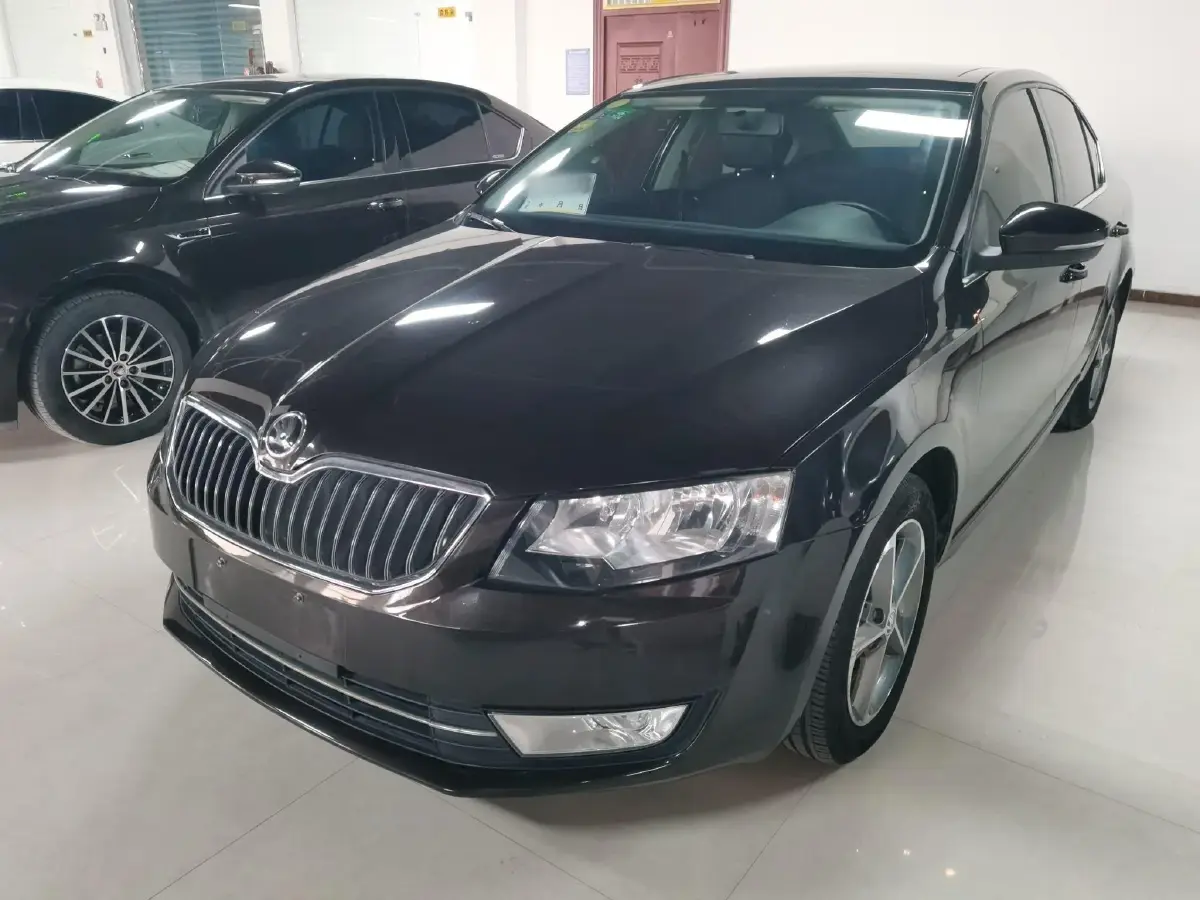 2016 Skoda Octavia 1.6L 110HP L4 6AT