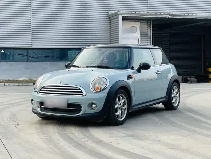 2011 MINI MINI 1.6L 120HP L4 6AT
