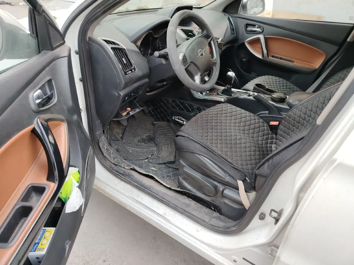 2014 HaiMa S5 1.6L 122HP L4 5MT,autocango,china used car exporter,china ev exporter,chinese used car exporter,chinese used ev exporter