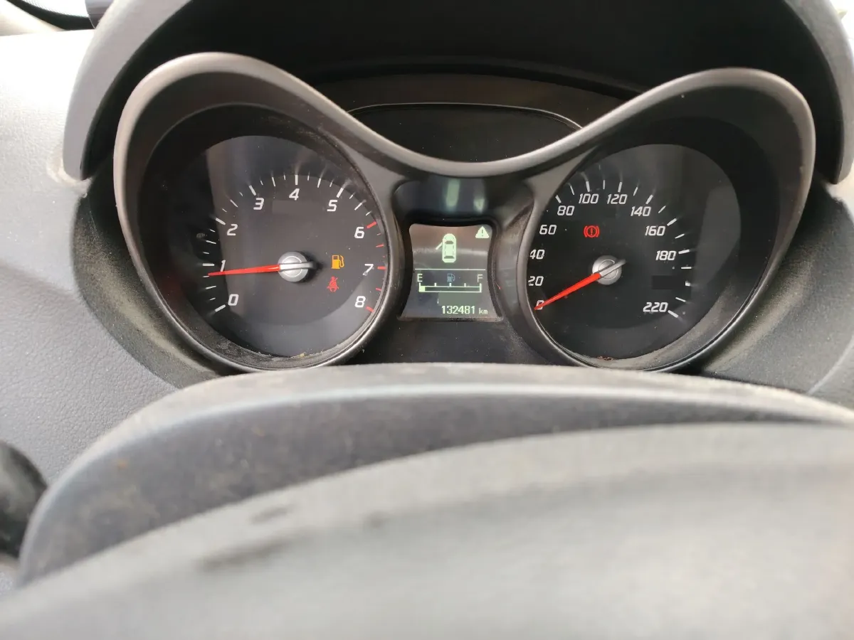 2014 HaiMa S5 1.6L 122HP L4 5MT,autocango,china used car exporter,china ev exporter,chinese used car exporter,chinese used ev exporter