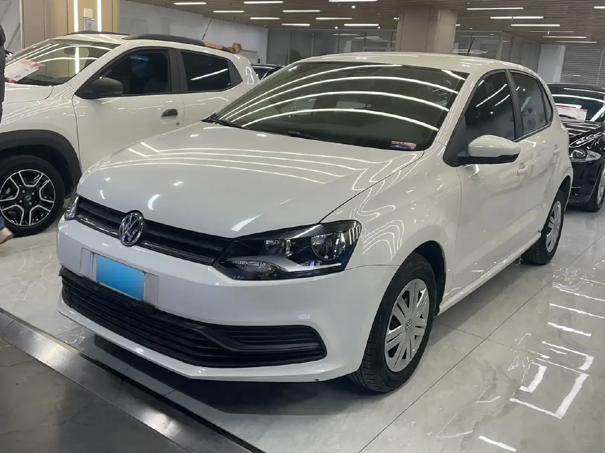 2018 Volkswagen Polo 1.5L 110HP L4 6AT