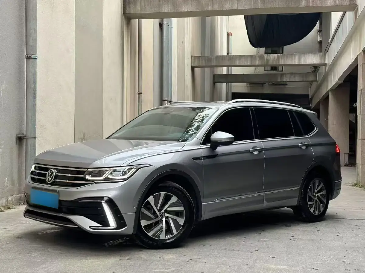 2022 Volkswagen Tiguan L 1.4T 150HP L4 6DCT PHEV 13KWH