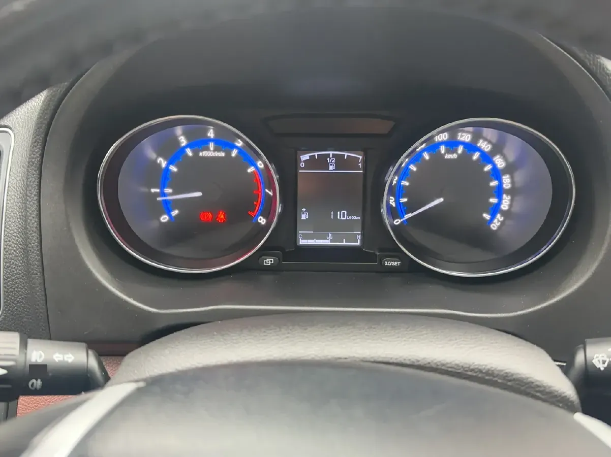 2016 DongFeng Forthing SX6 2.0L 147HP L4 5MT,autocango,china used car exporter,china ev exporter,chinese used car exporter,chinese used ev exporter