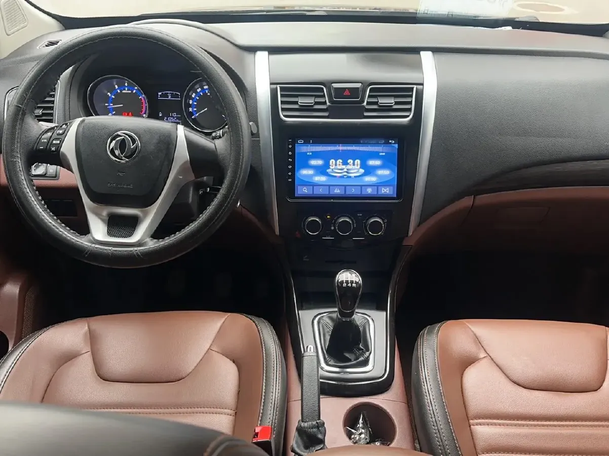 2016 DongFeng Forthing SX6 2.0L 147HP L4 5MT,autocango,china used car exporter,china ev exporter,chinese used car exporter,chinese used ev exporter