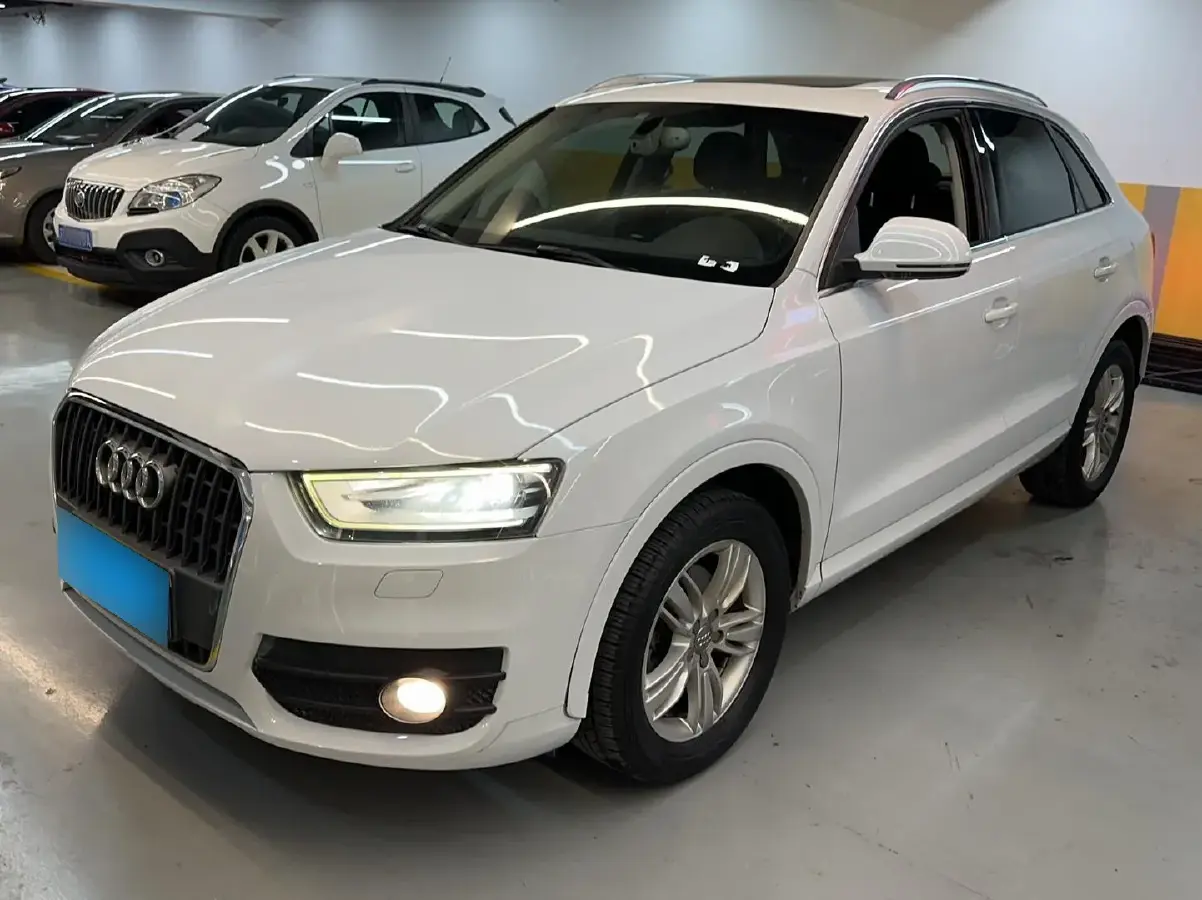 2013 Audi Q3 2.0T 170HP L4 7DCT