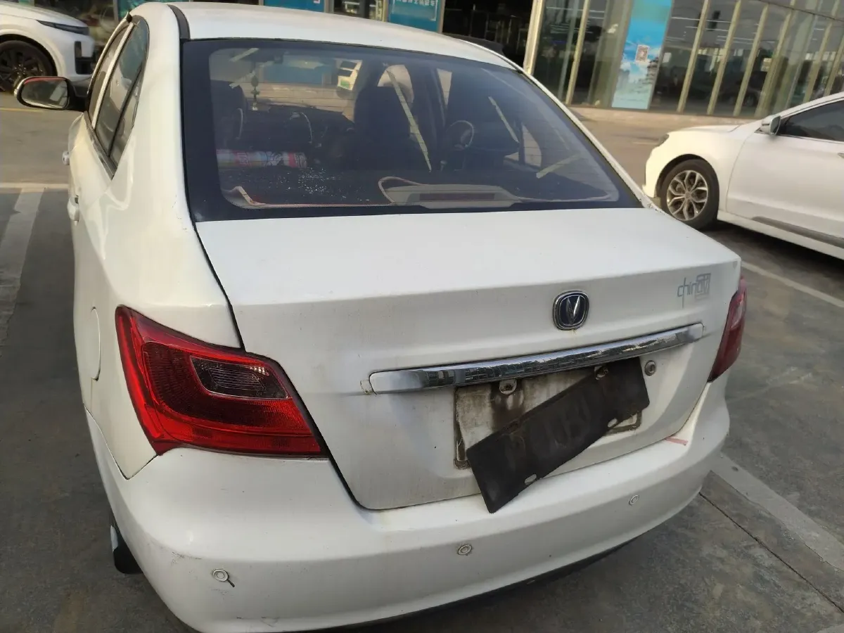 2015 ChangAn Alsvin V3 1.4L 101HP L4 5MT,autocango,china used car exporter,china ev exporter,chinese used car exporter,chinese used ev exporter