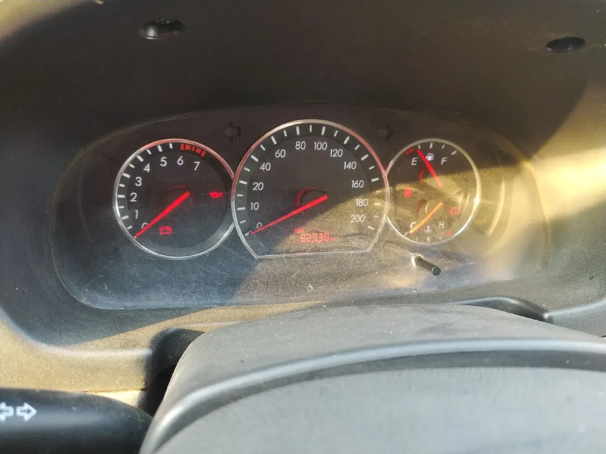 2015 ChangAn Alsvin V3 1.4L 101HP L4 5MT,autocango,china used car exporter,china ev exporter,chinese used car exporter,chinese used ev exporter