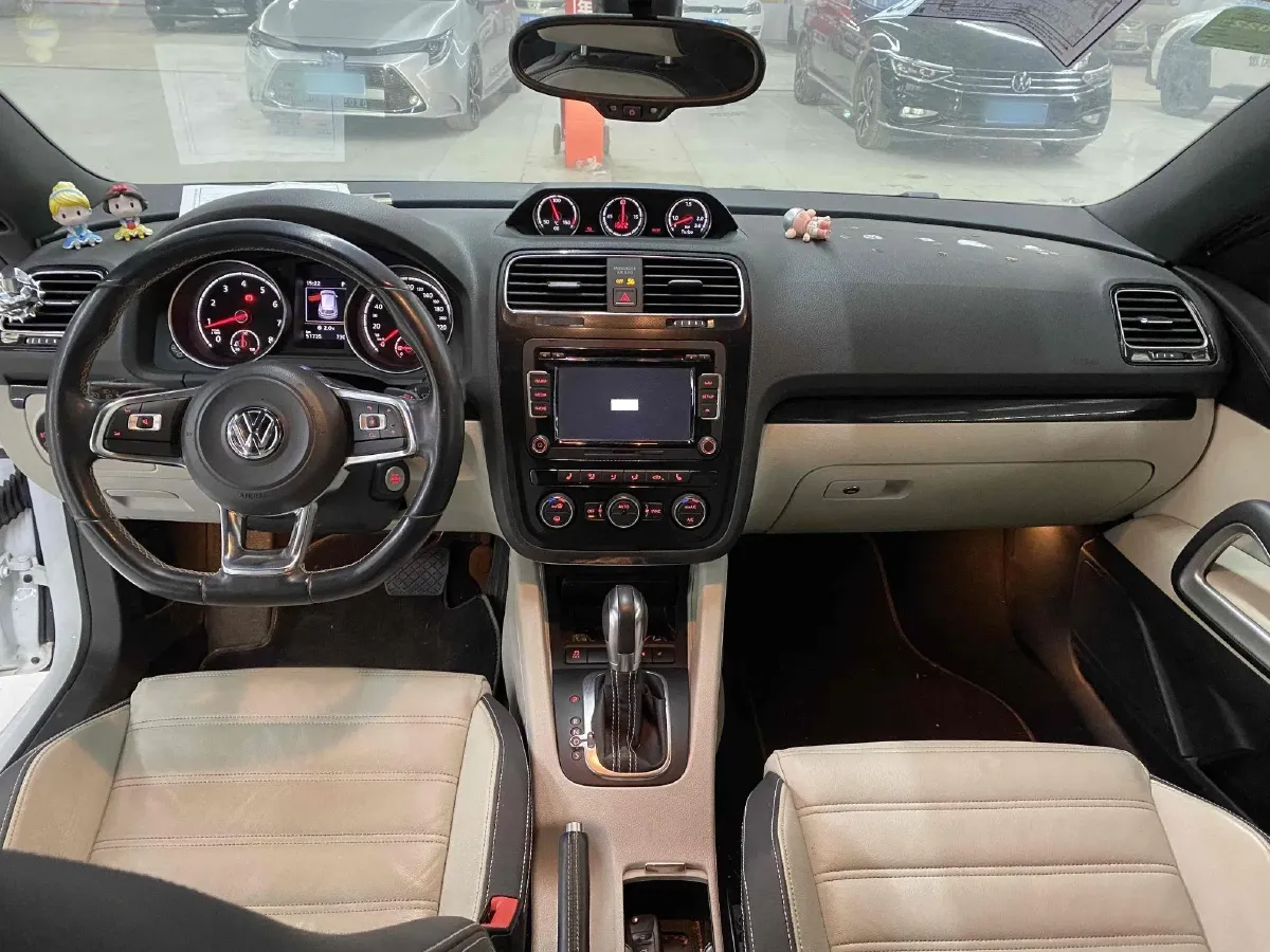 2015 Volkswagen Scirocco 2.0T 211HP L4 6DCT,autocango,china used car exporter,china ev exporter,chinese used car exporter,chinese used ev exporter