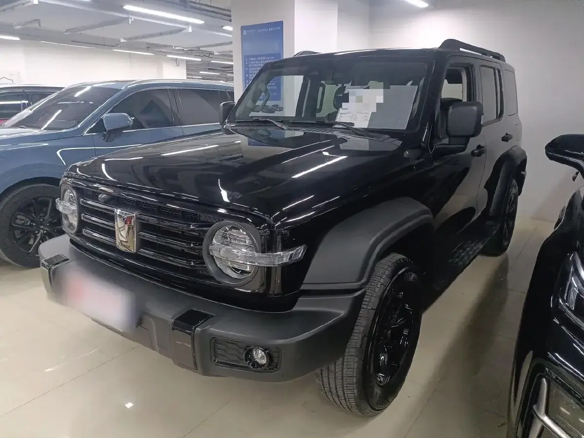 2023 Tank 300 2.0T 227HP L4 8AT