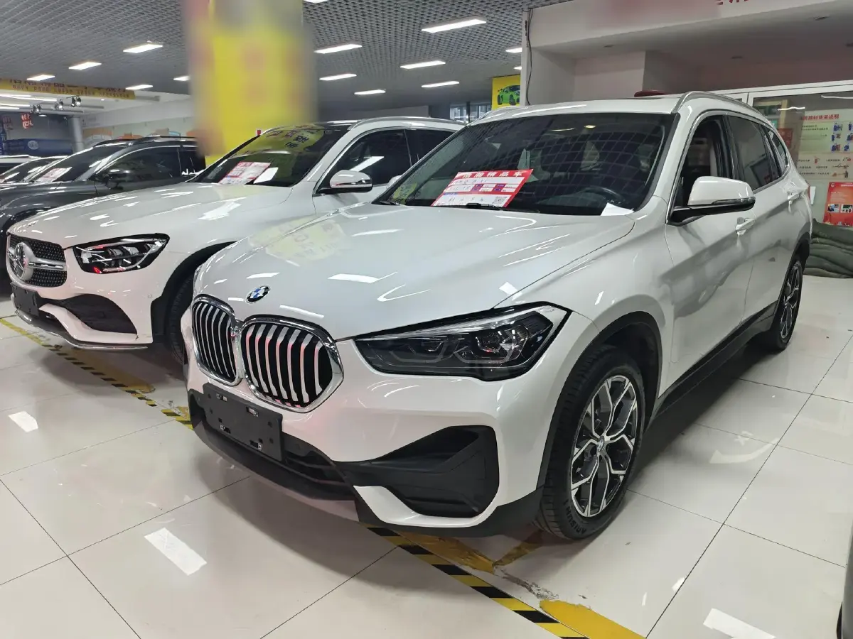 2022 BMW X1 2.0T 192HP L4 7DCT