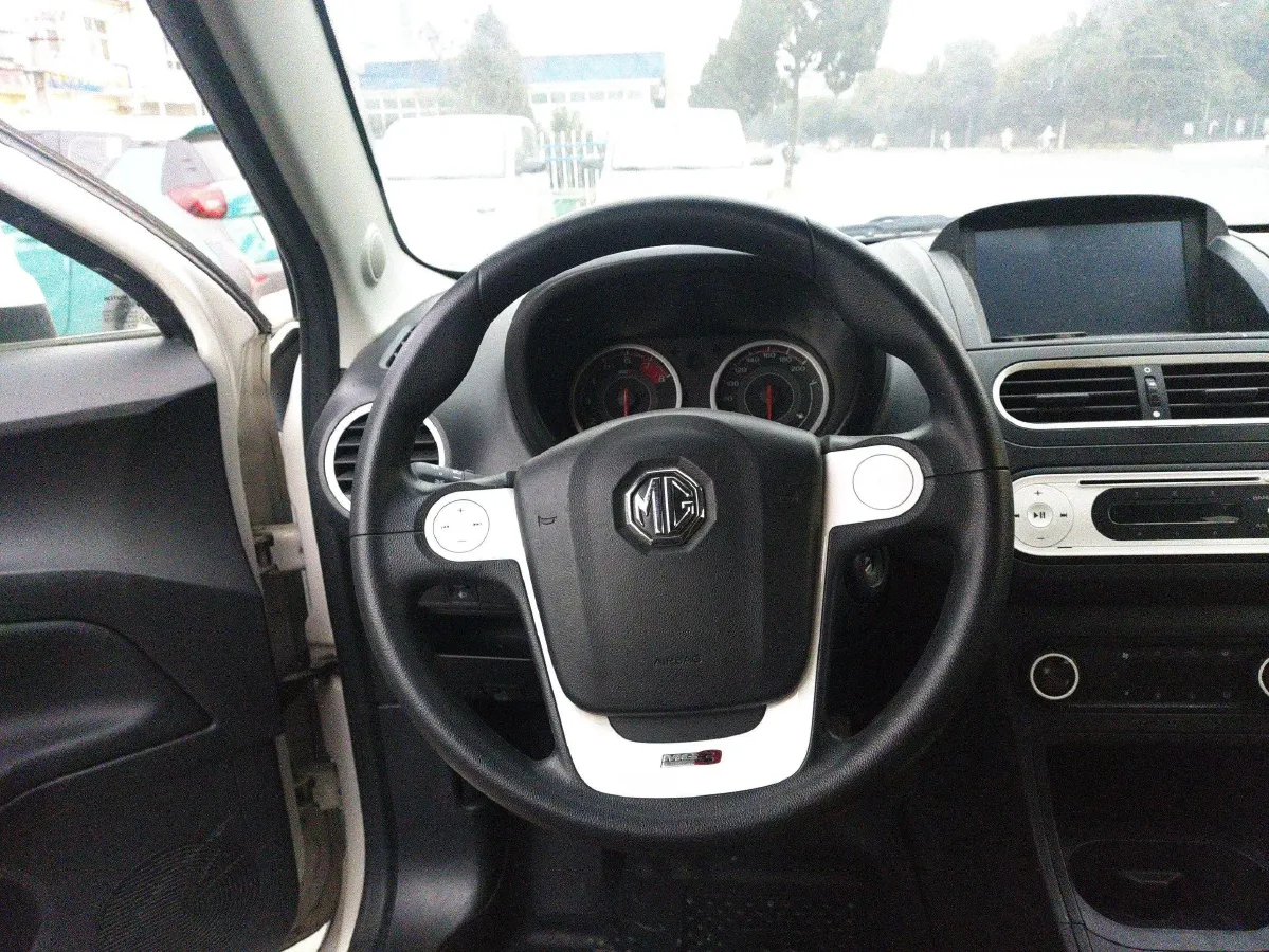 2015 MG 3SW 1.5L 109HP L4 5AMT,autocango,china used car exporter,china ev exporter,chinese used car exporter,chinese used ev exporter