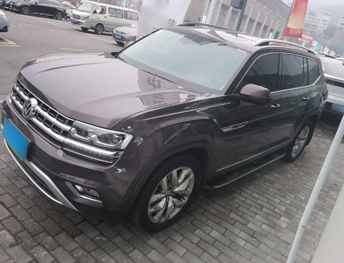 2017 Volkswagen Teramont 2.0T 220HP L4 7DCT