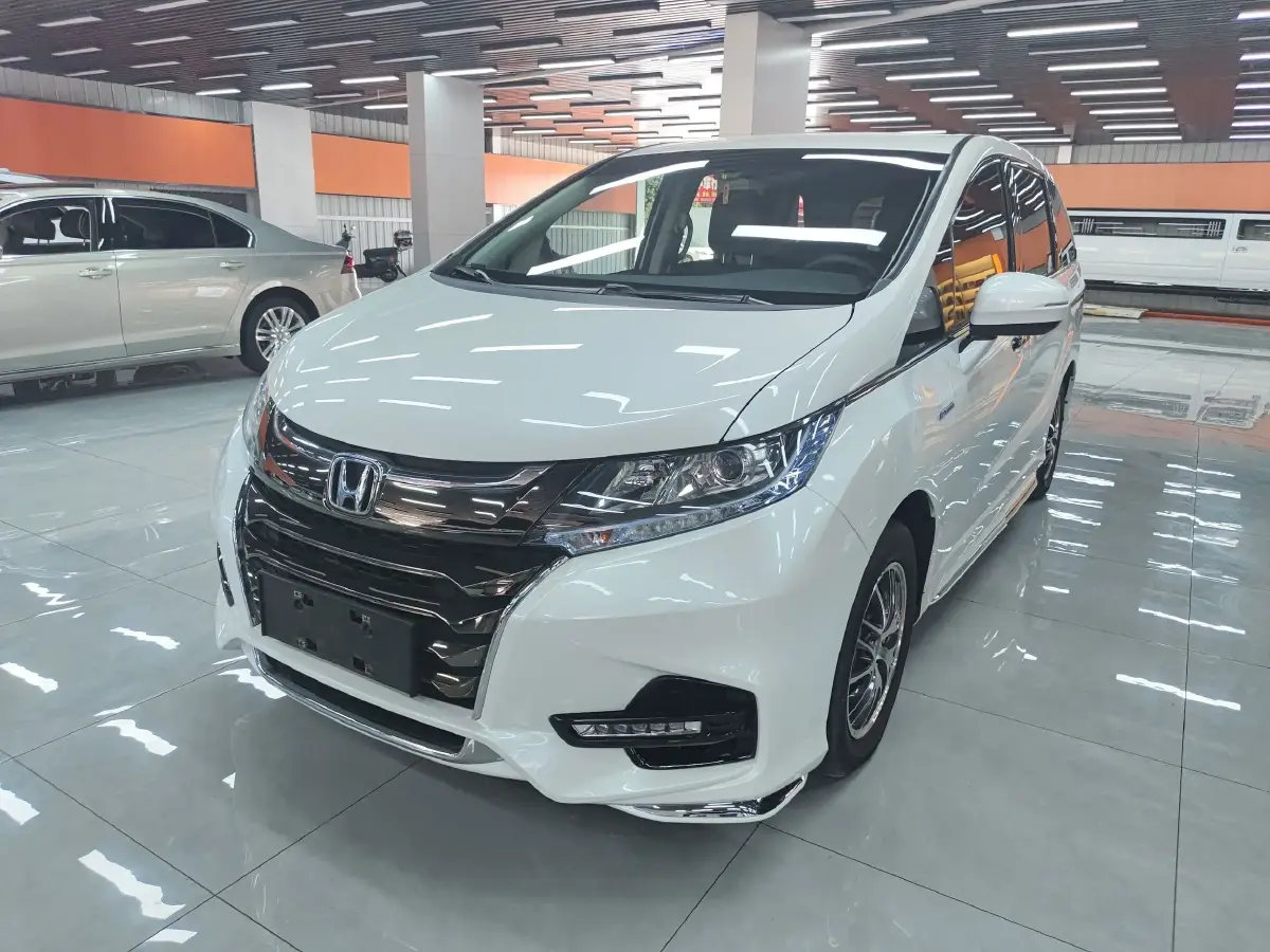 2021 Honda Odyssey 2.0L 146HP L4 E-CVT Hybrid