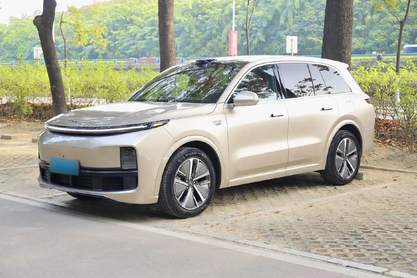 2024 Li L8 Range Extended 154HP REEV 42.8KWH