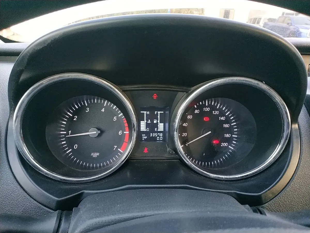 2014 BAIC Hyosow S3 1.5L 113HP L4 5MT,autocango,china used car exporter,china ev exporter,chinese used car exporter,chinese used ev exporter