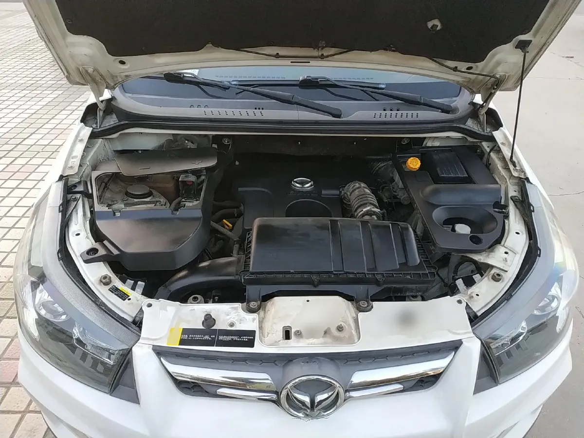 2014 BAIC Hyosow S3 1.5L 113HP L4 5MT,autocango,china used car exporter,china ev exporter,chinese used car exporter,chinese used ev exporter