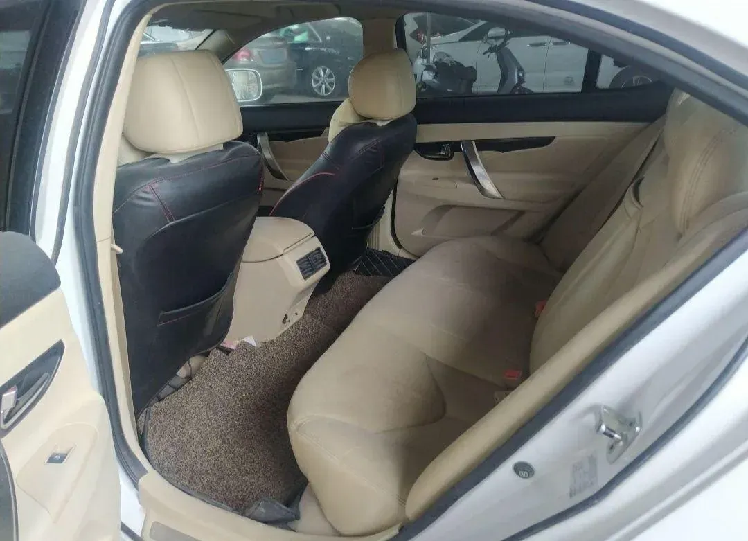 2014 ChangAn Raeton 1.8T 177HP L4 6AT,autocango,china used car exporter,china ev exporter,chinese used car exporter,chinese used ev exporter