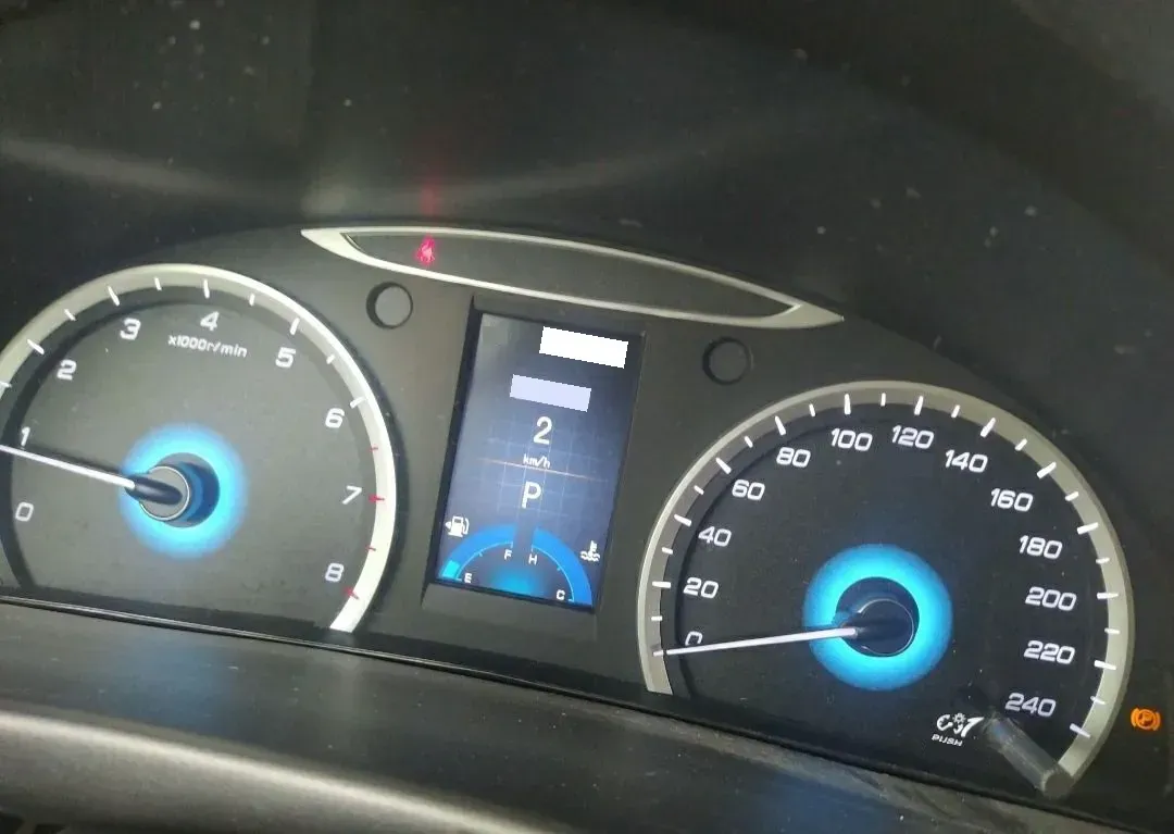 2014 ChangAn Raeton 1.8T 177HP L4 6AT,autocango,china used car exporter,china ev exporter,chinese used car exporter,chinese used ev exporter