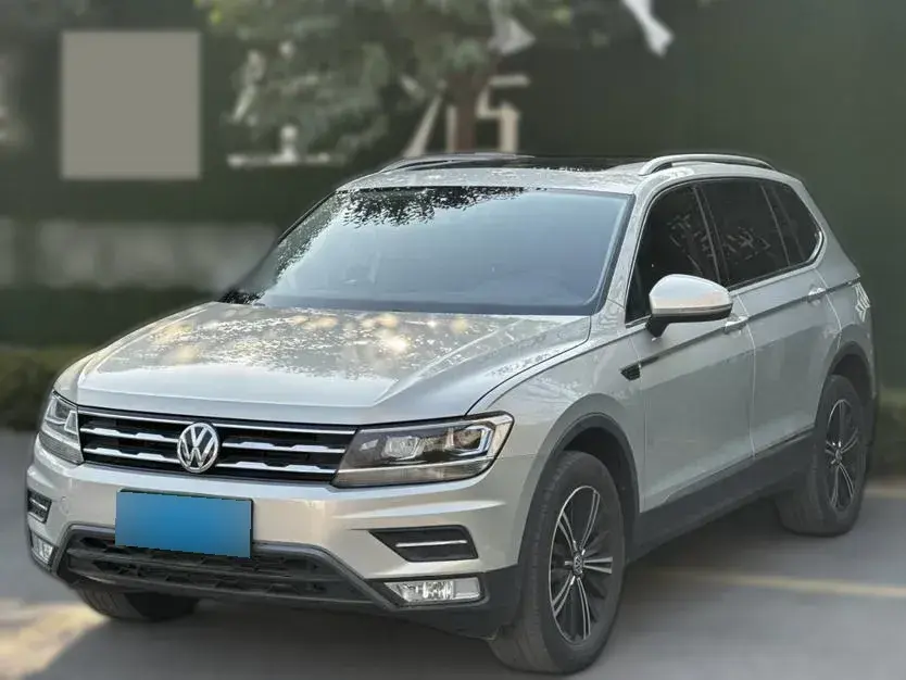 2019 Volkswagen Tiguan L 2.0T 186HP L4 7DCT