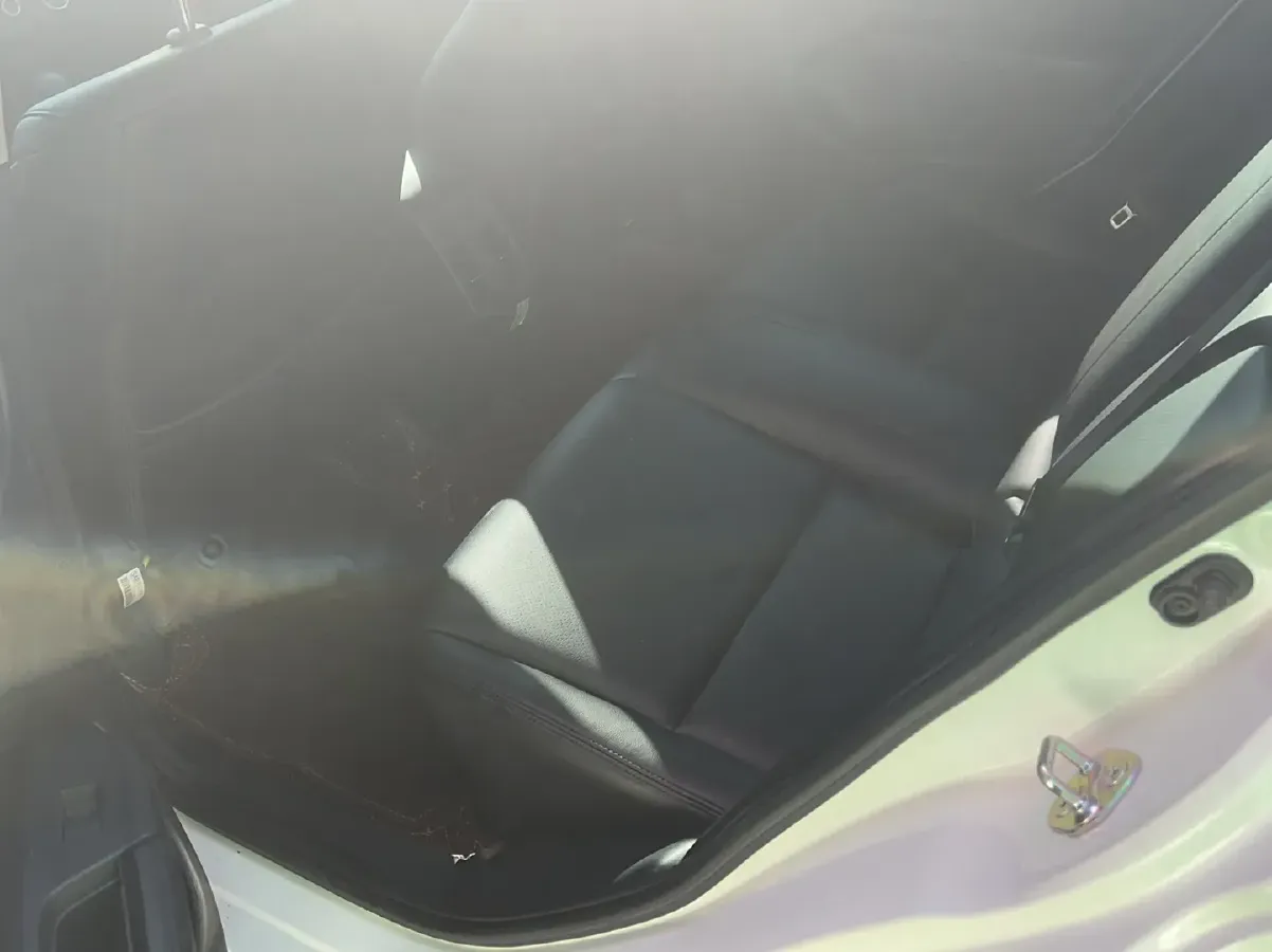 2017 Honda Gienia 1.5L 131HP L4 CVT,autocango,china used car exporter,china ev exporter,chinese used car exporter,chinese used ev exporter