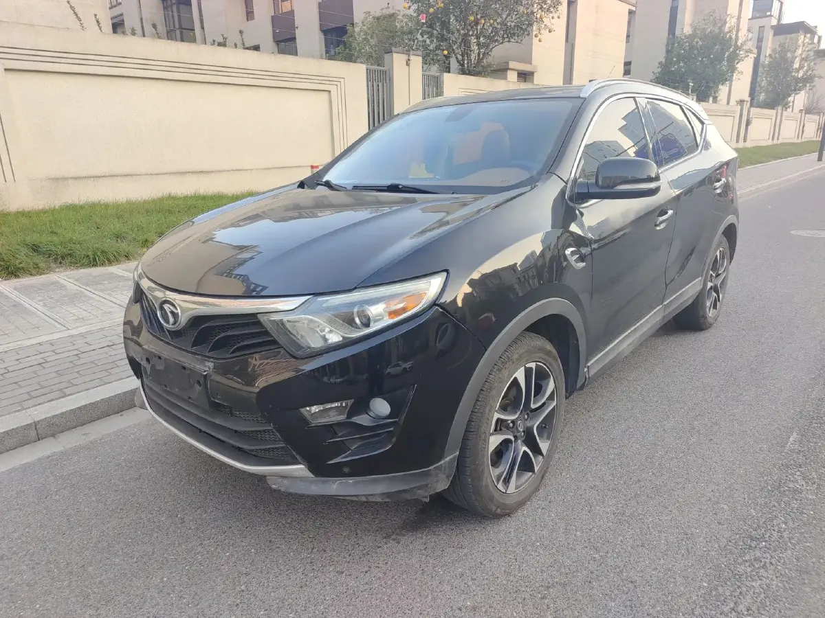 2015 Soueast DX7 1.5T 156HP L4 6MT