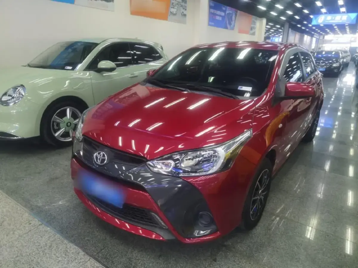 2016 Toyota Yaris L 1.5L 107HP L4 CVT