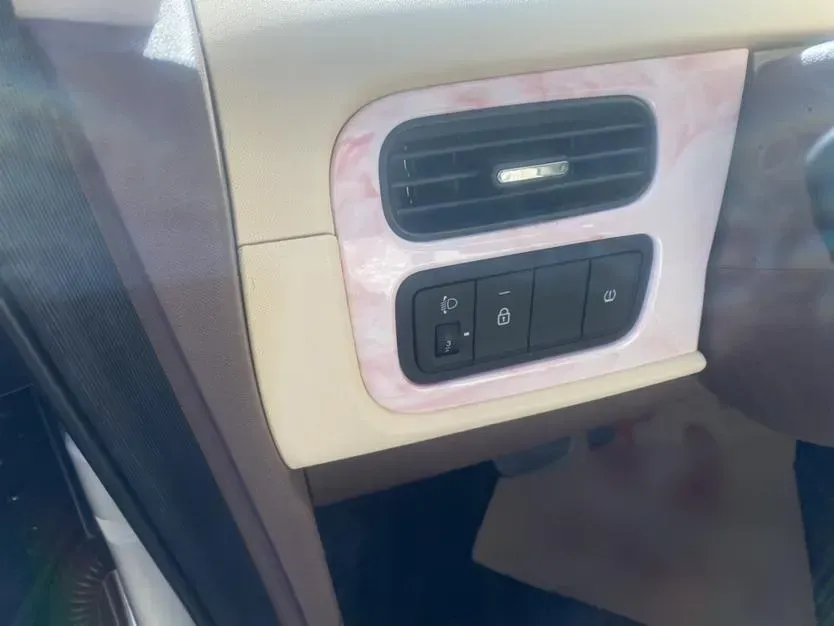 2024 ZD Rainbow BEV 17.3KWH,autocango,china used car exporter,china ev exporter,chinese used car exporter,chinese used ev exporter