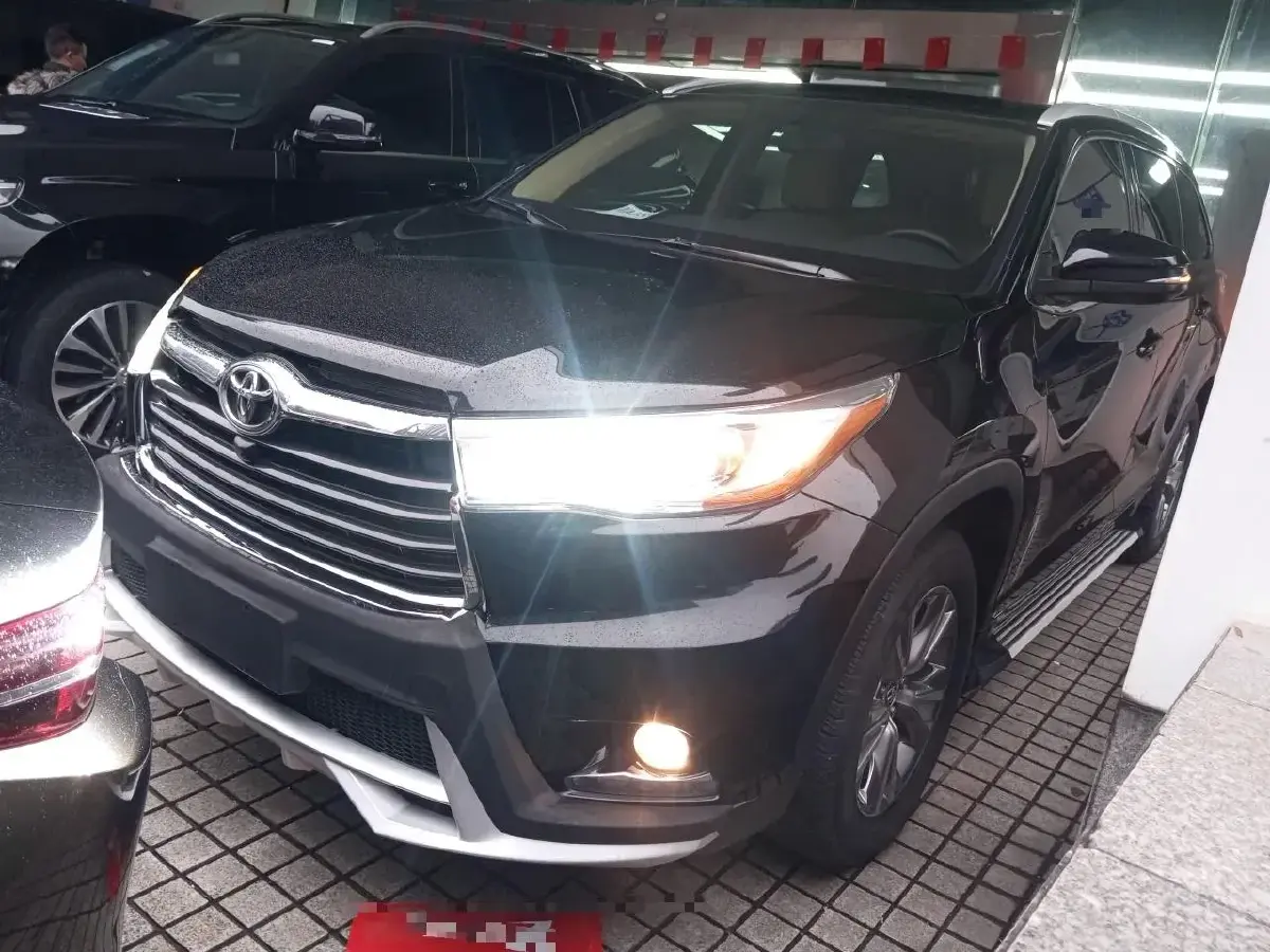 2017 Toyota Highlander 2.0T 220HP L4 6AT