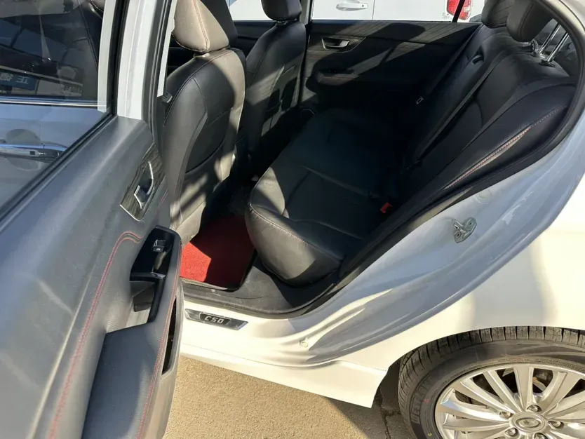 2014 Great Wall C50 1.5T 133HP L4 5MT,autocango,china used car exporter,china ev exporter,chinese used car exporter,chinese used ev exporter