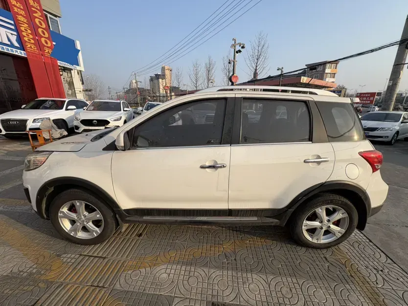 2015 Great Wall M4 1.5L 106HP L4 6AMT,autocango,china used car exporter,china ev exporter,chinese used car exporter,chinese used ev exporter