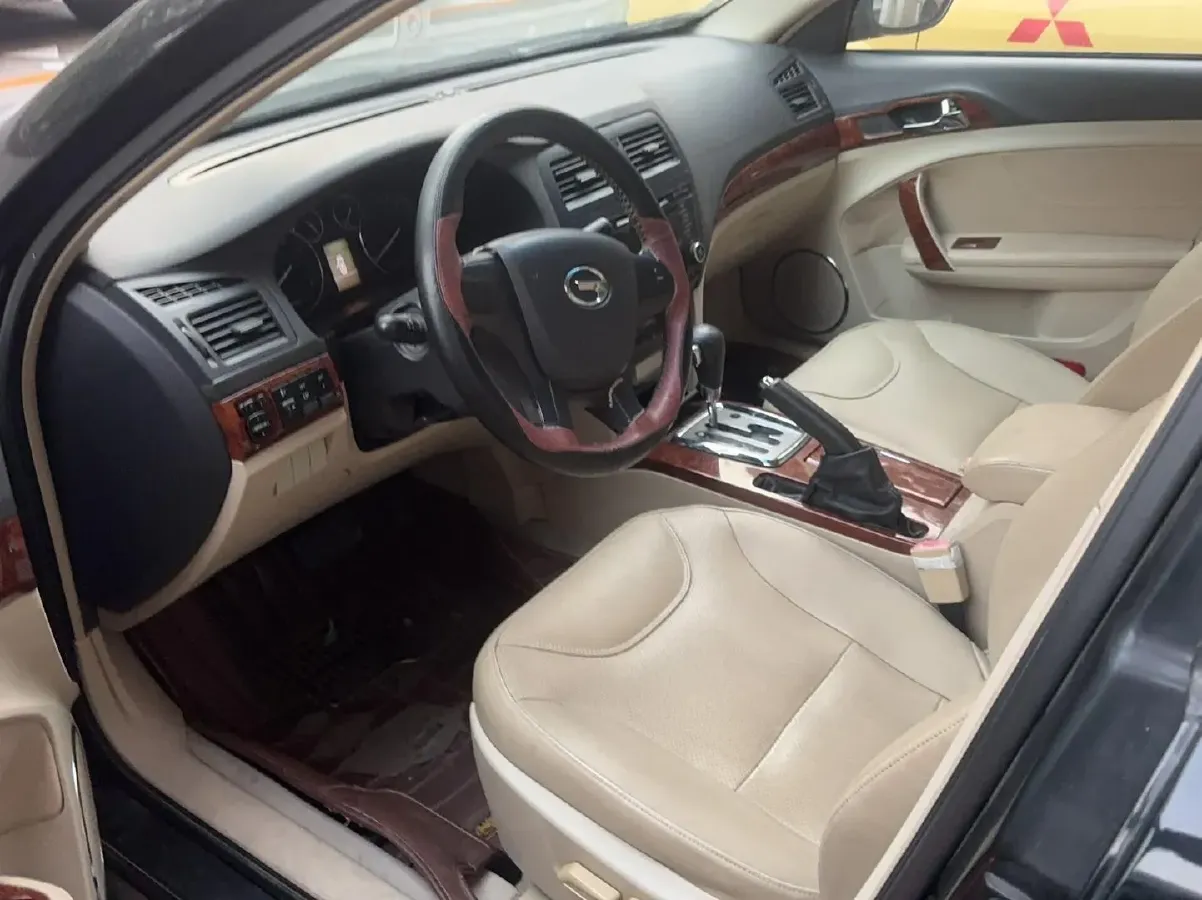 2012 GAC Trumpchi GA5 2.0L 150HP L4 5AT,autocango,china used car exporter,china ev exporter,chinese used car exporter,chinese used ev exporter