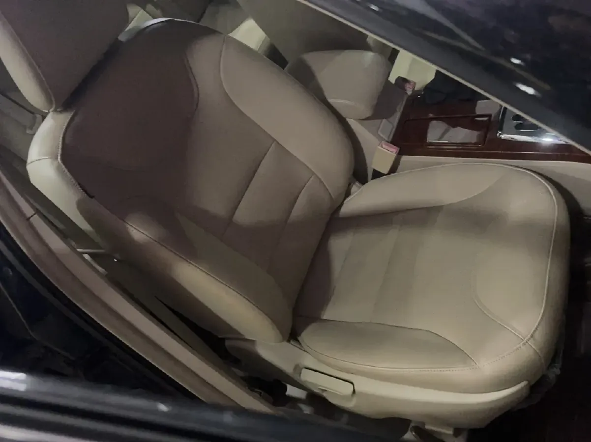 2012 GAC Trumpchi GA5 2.0L 150HP L4 5AT,autocango,china used car exporter,china ev exporter,chinese used car exporter,chinese used ev exporter