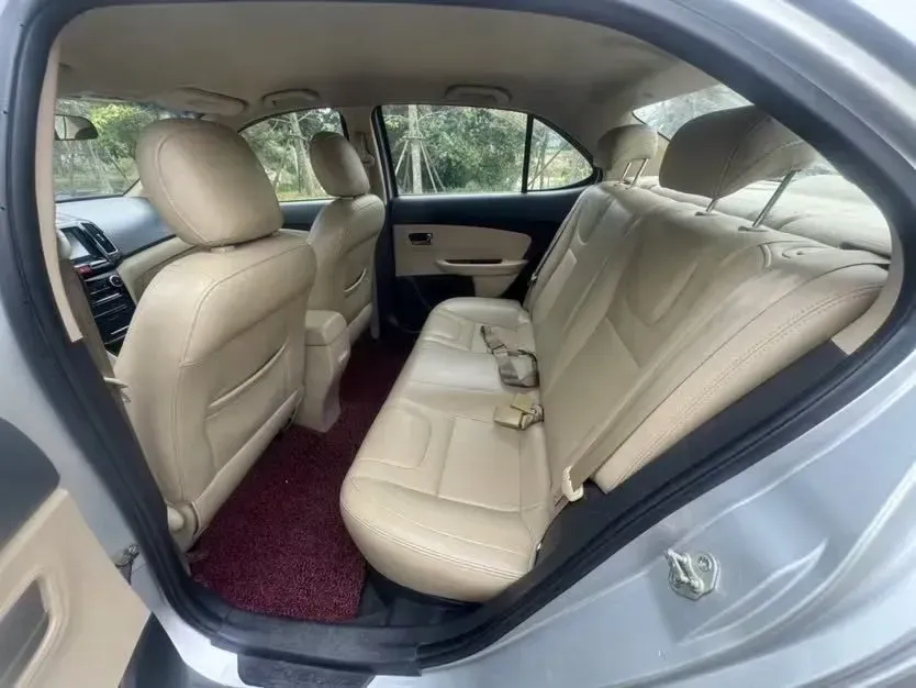 2013 Chery E3 1.5L 109HP L4 5MT,autocango,china used car exporter,china ev exporter,chinese used car exporter,chinese used ev exporter