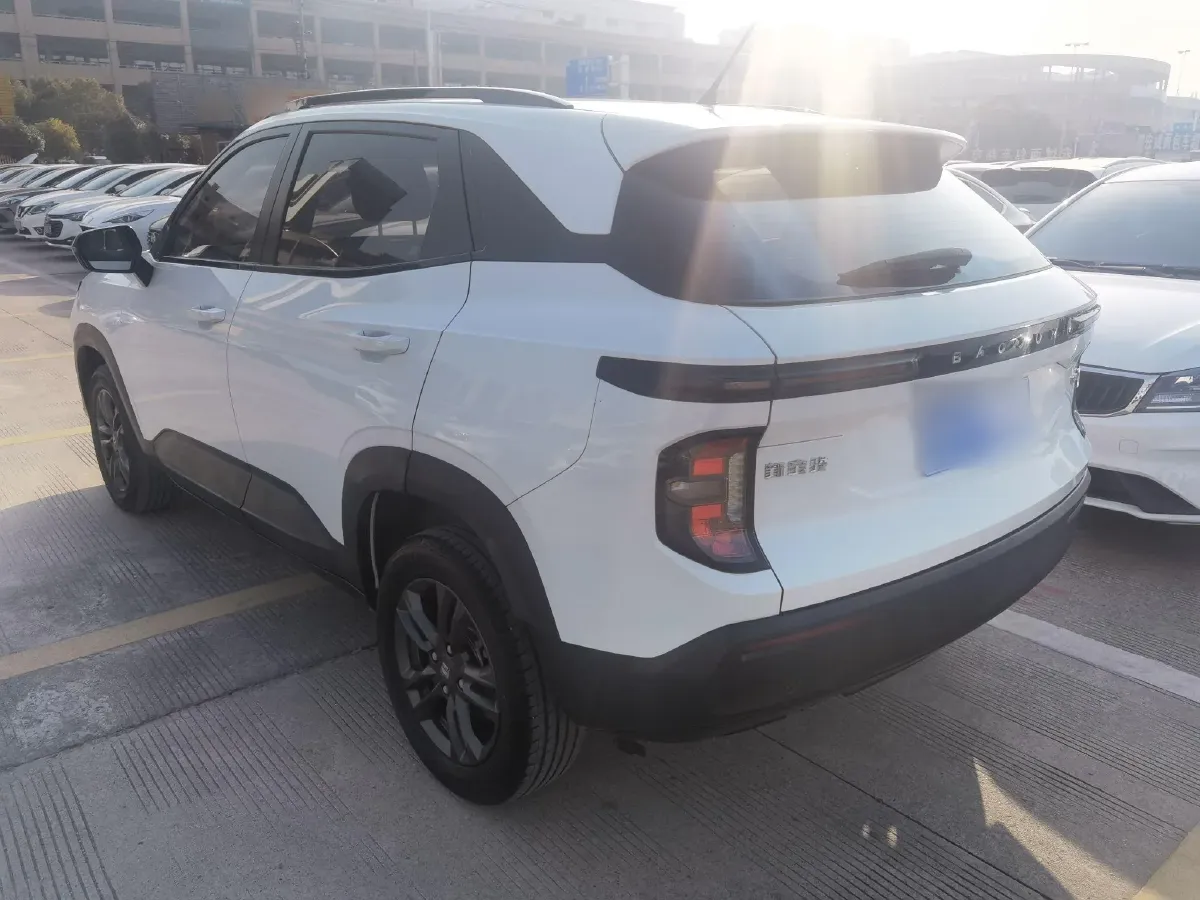 2020 BaoJun RS-3 1.5L 99HP L4 CVT,autocango,china used car exporter,china ev exporter,chinese used car exporter,chinese used ev exporter