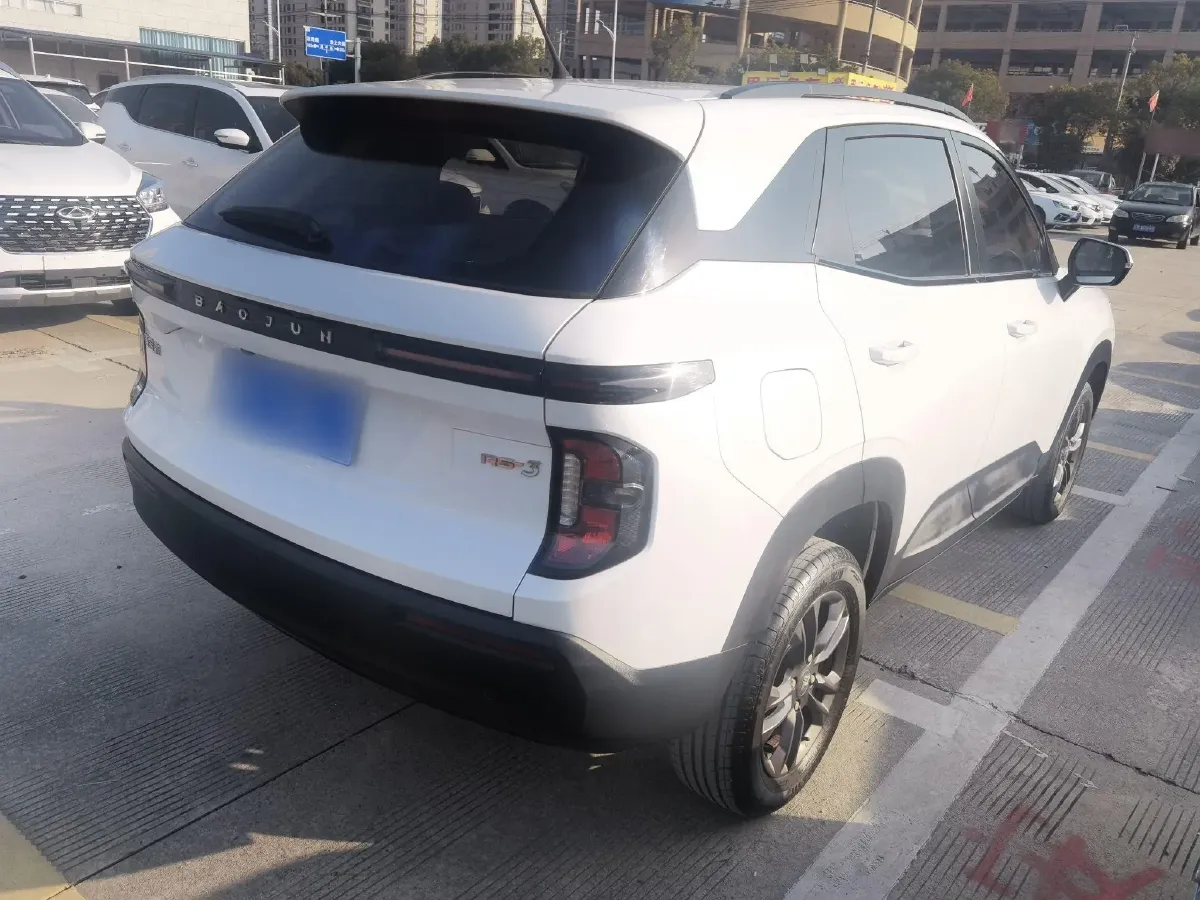 2020 BaoJun RS-3 1.5L 99HP L4 CVT,autocango,china used car exporter,china ev exporter,chinese used car exporter,chinese used ev exporter